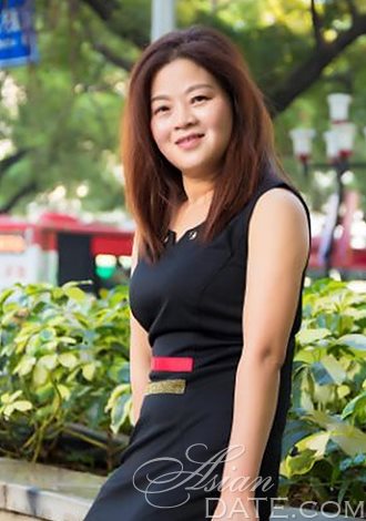 Gorgeous member profiles: free Asian member Xiao Li from Chongqing