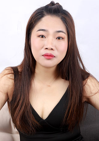 Gorgeous member profiles: Asian  member Xuehua from Changsha